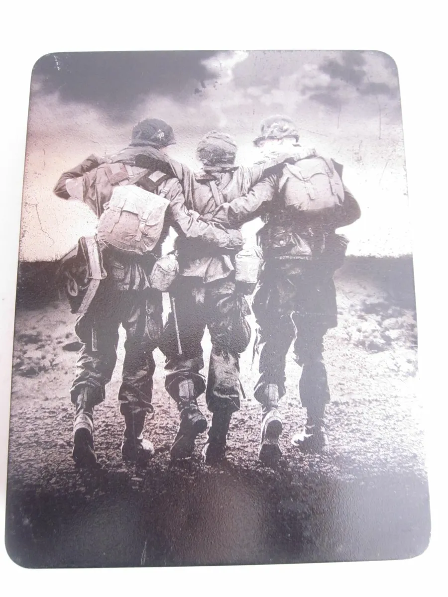 Band of Brothers Tin 6 DVD's - Image 2