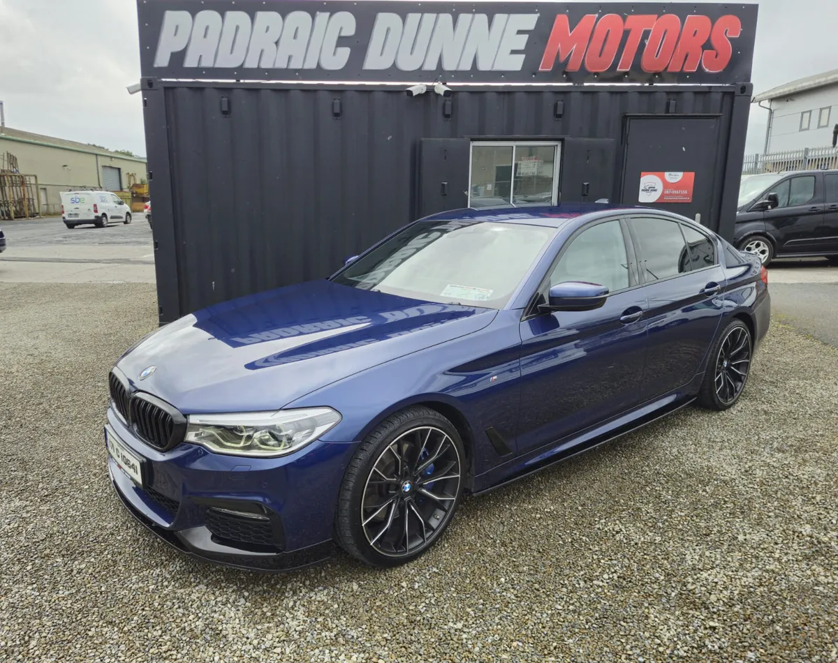 BMW 5-Series 530D - Image 4