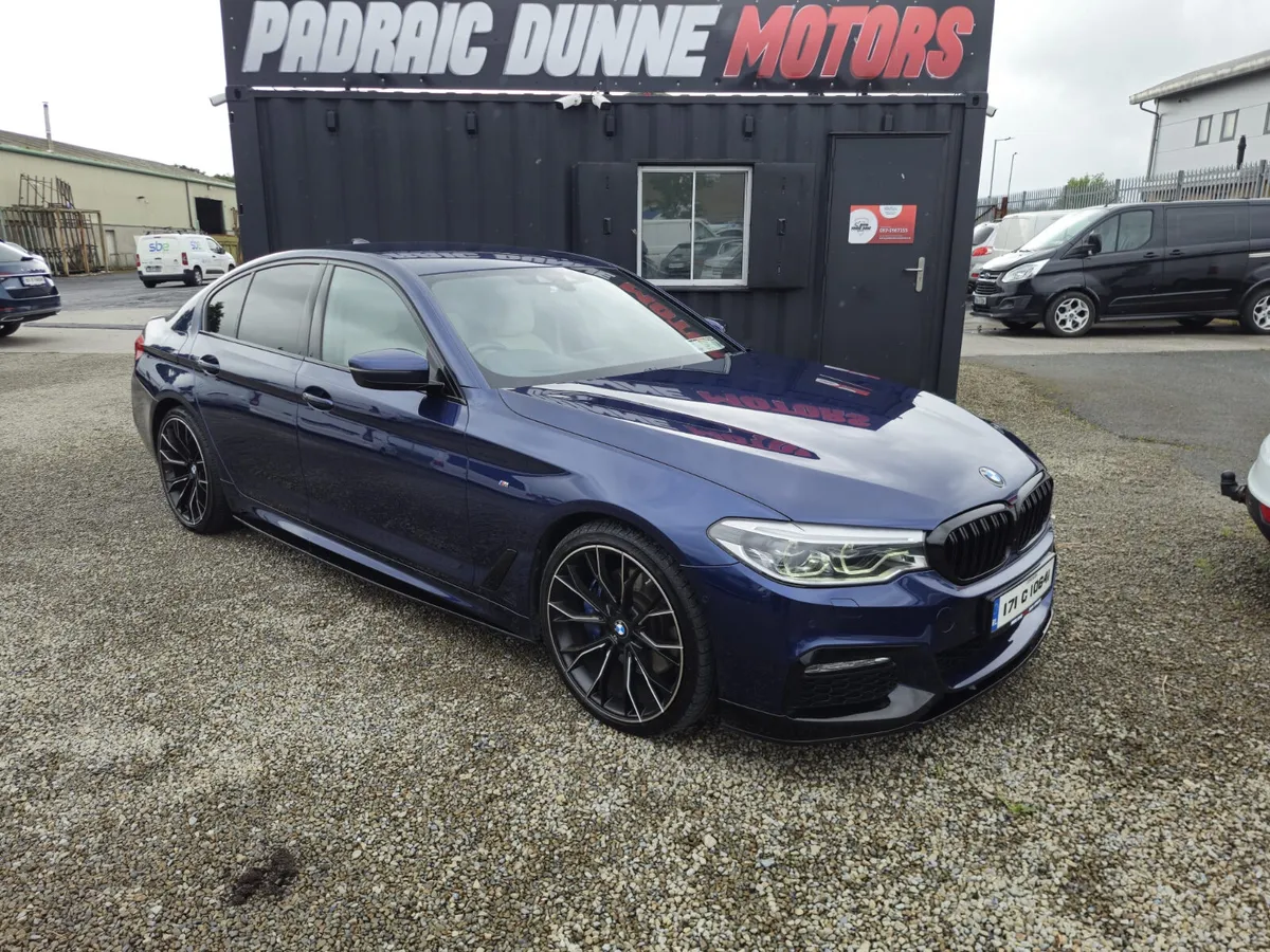 BMW 5-Series 530D - Image 2