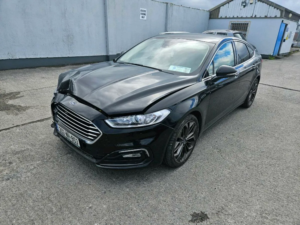 2020 Ford Mondeo damaged - Image 1