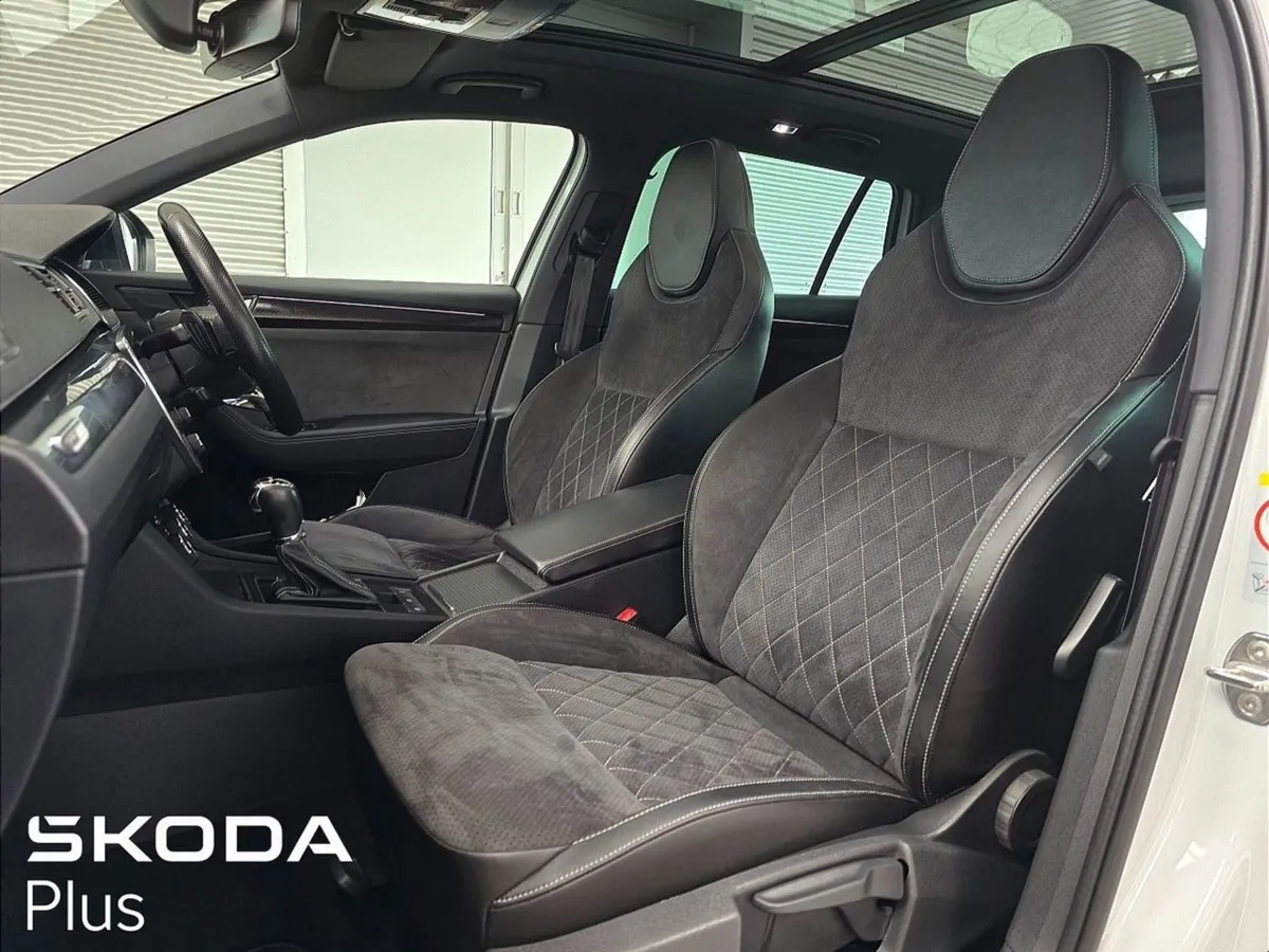 Skoda Superb Superb C SPT 2.0tdi 150HP DSG - Image 4