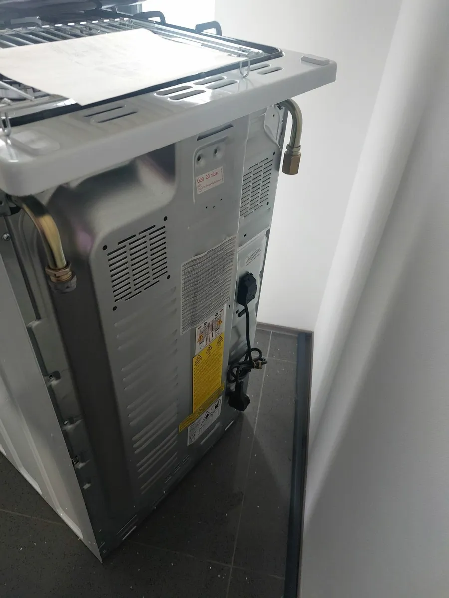 New Mains Gas Cooker - Image 2