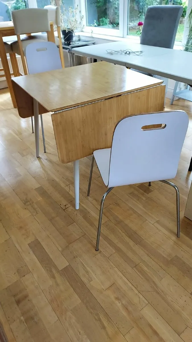 Dropleaf  table and 2 chairs - Image 1