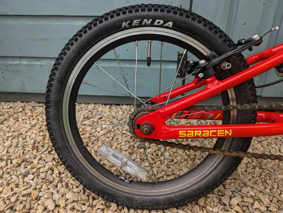 Saracen Mantra 16 inch bike - Image 4