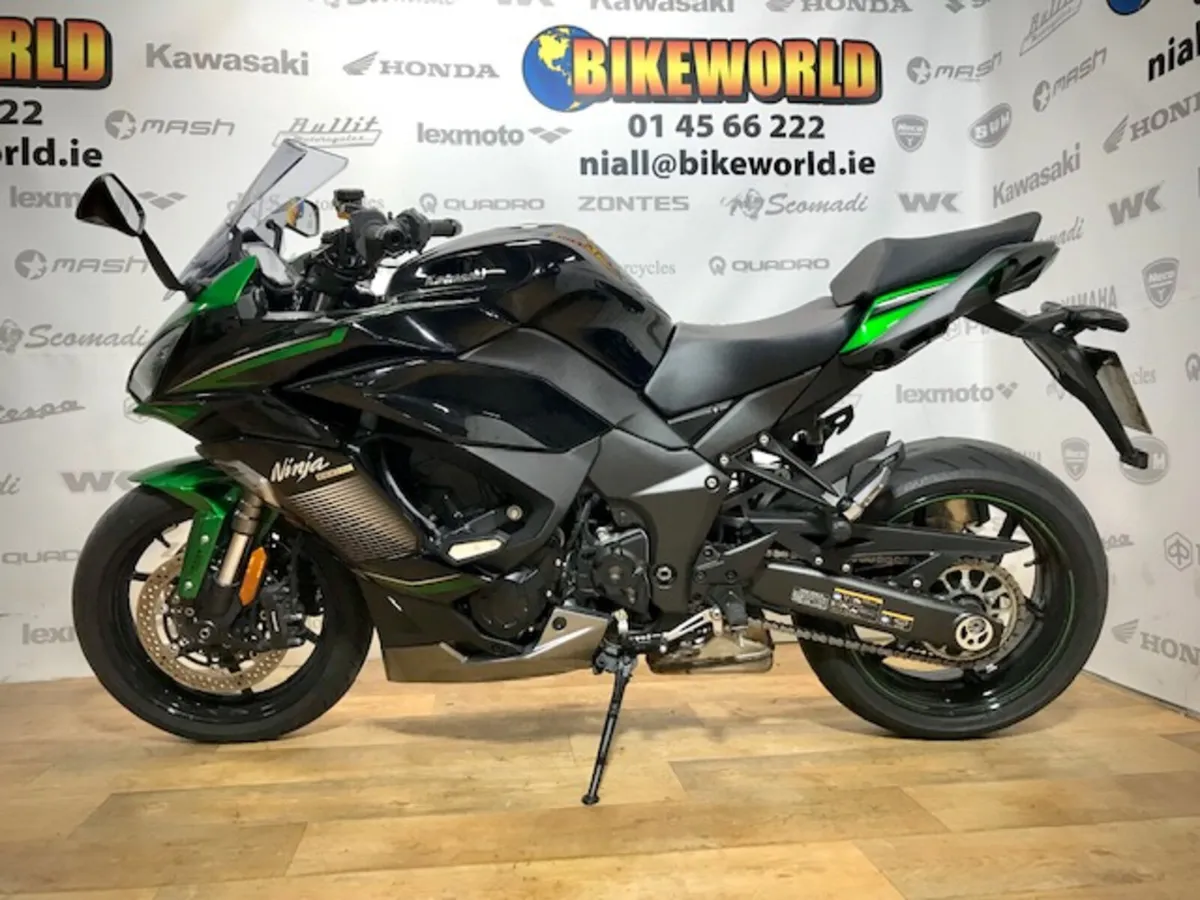 PRE-OWNED Kawasaki Ninja 1000SX 2023 - Image 2