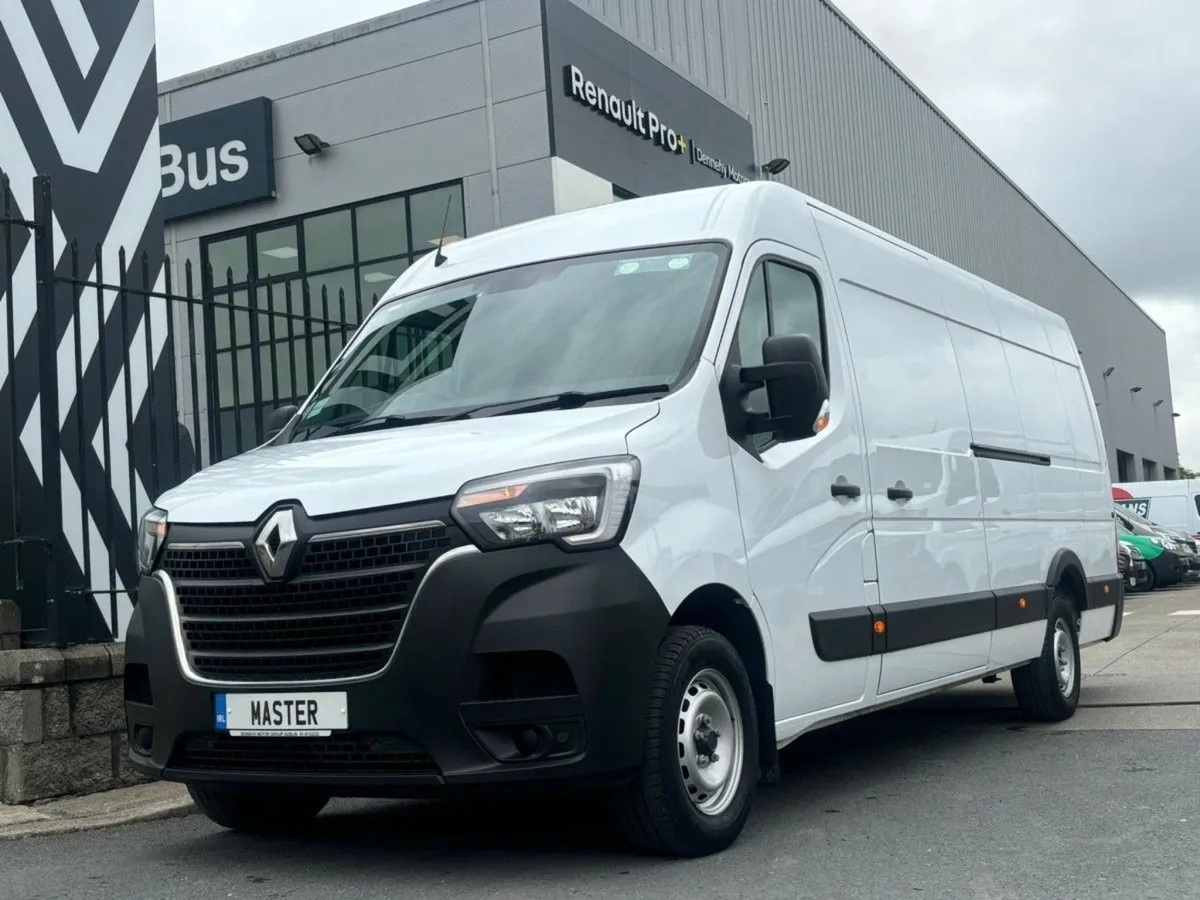 Renault Master RWD Lml35 Blue DCI 145 L4h2 - Image 1