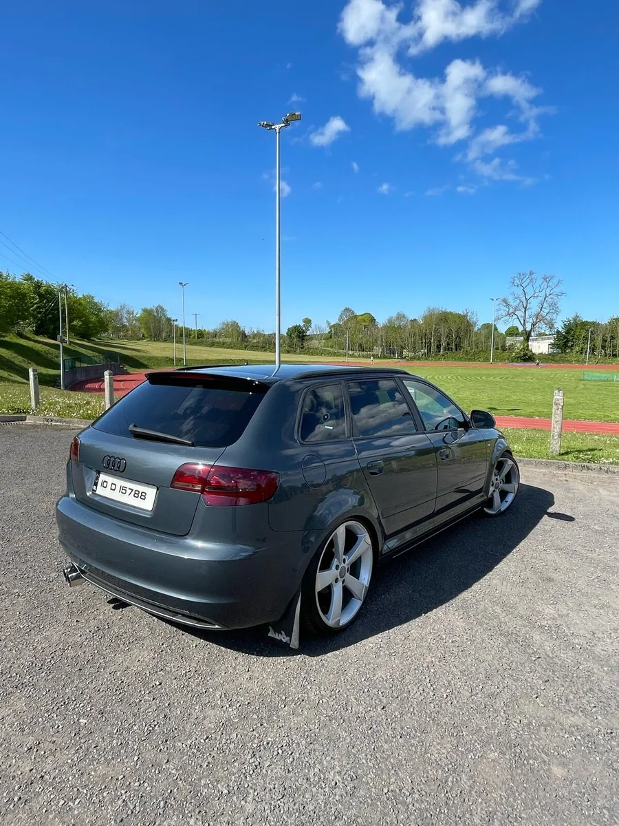 Audi A3 S-Line 1.6TDI - Image 4