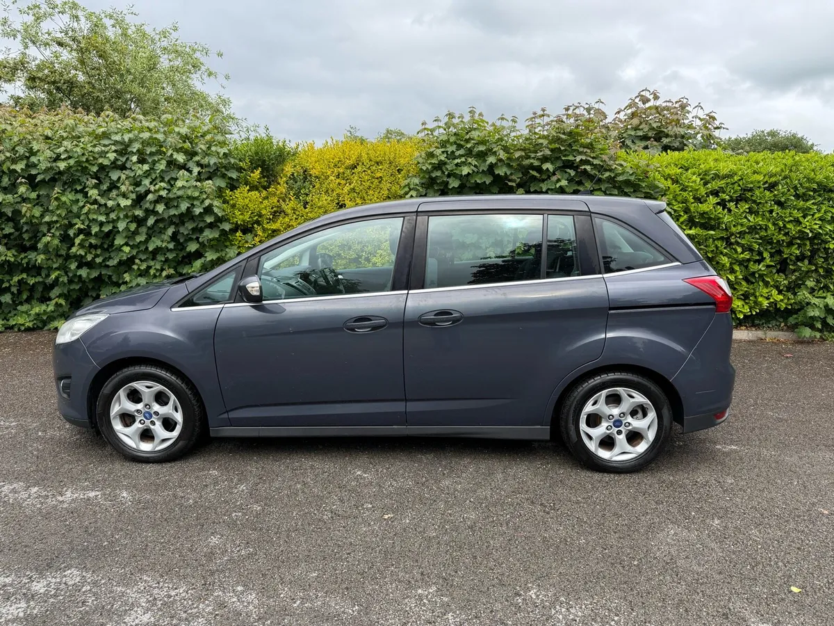 Ford C-Max - Image 2