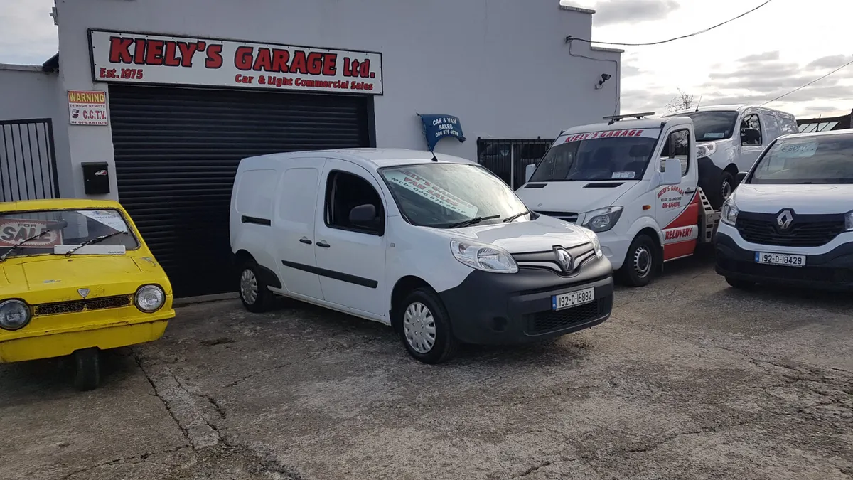 Renault Kangoo MAXI 192D AS NEW VAT INVOICE - Image 1