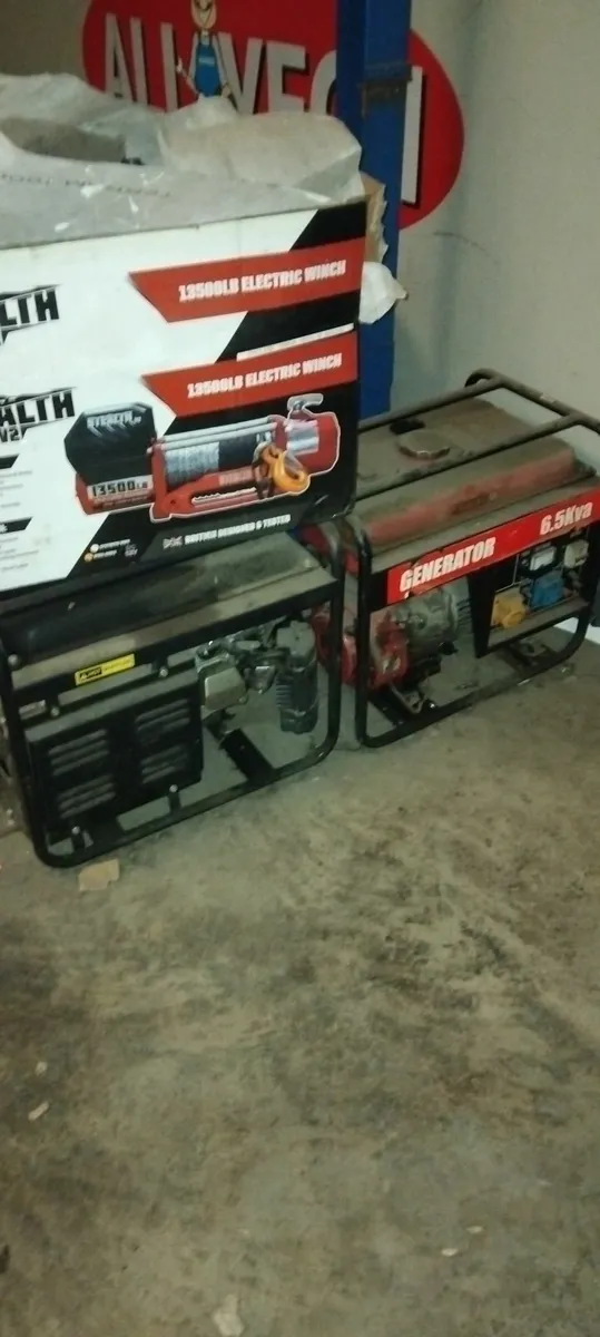 Garage clear out - Image 1