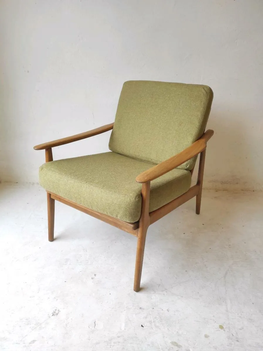 Vintage Mid century armchair - Image 1
