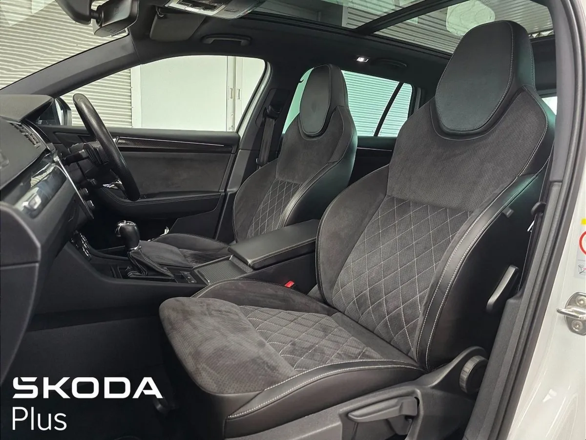 Skoda Superb Superb C SPT 2.0tdi 150HP DSG - Image 4