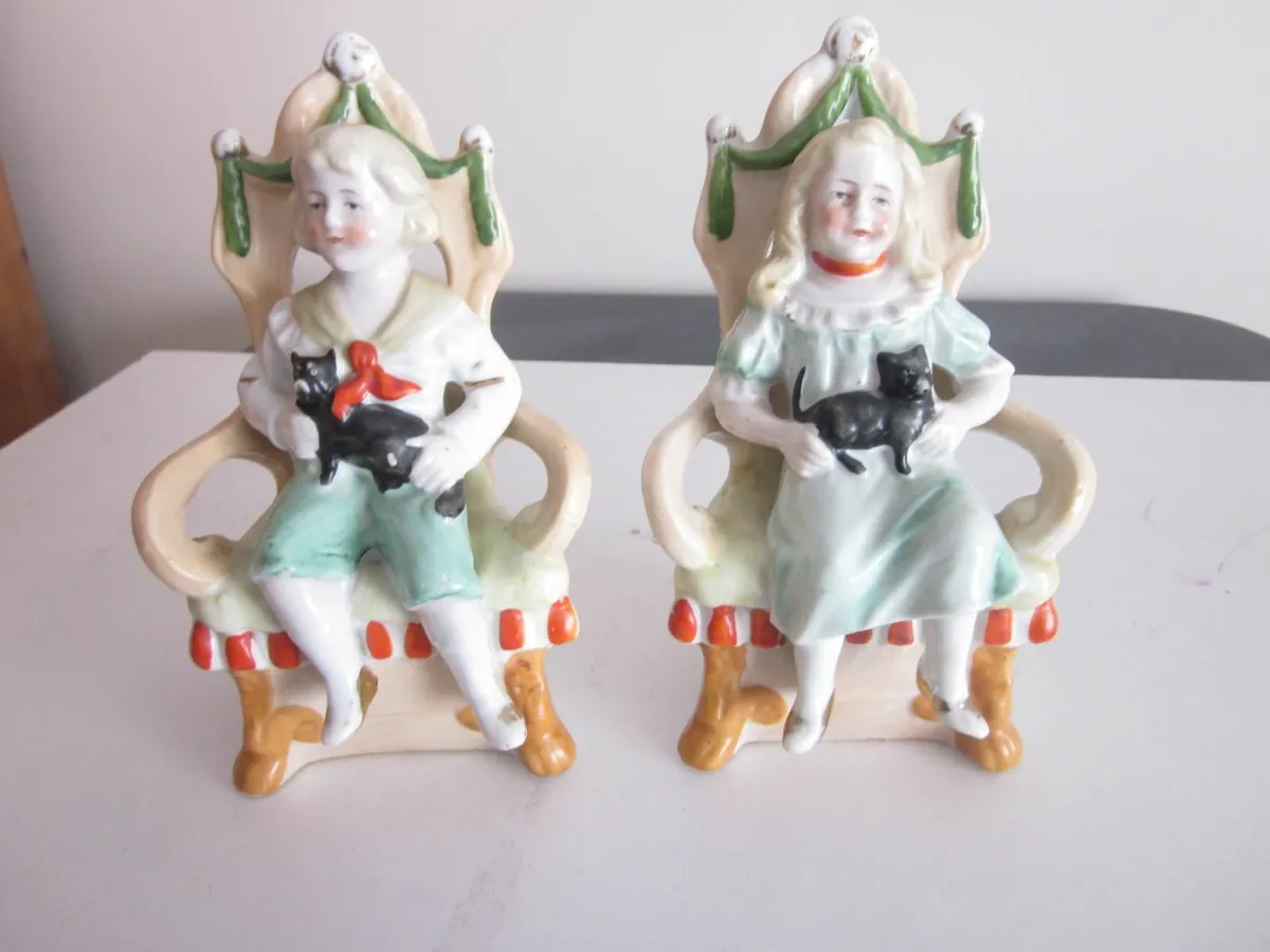 Pair of Porcelain Boy/Girl in Chair With Cat, Ger - Image 1
