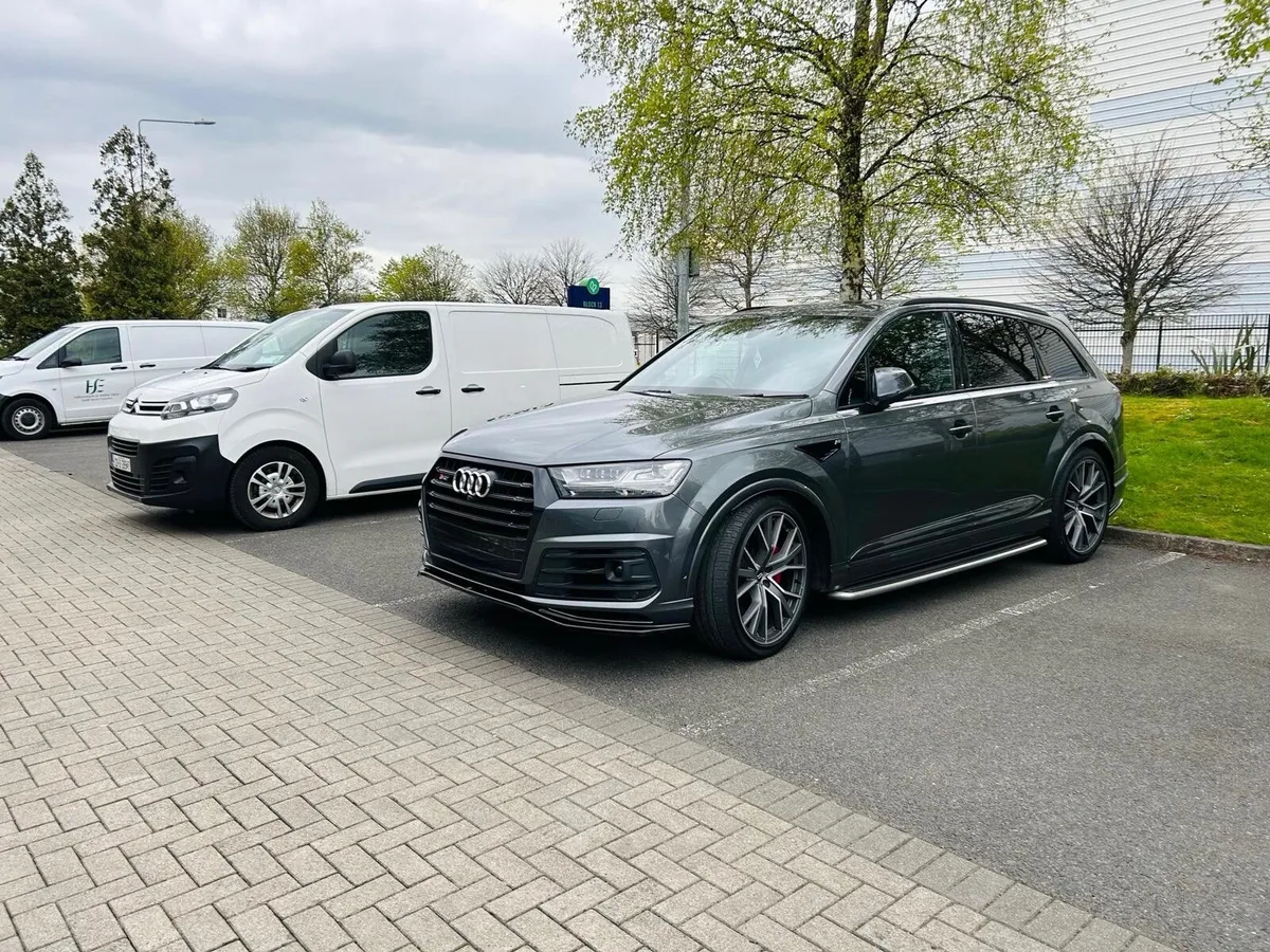 Audi SQ7 2018 N1 Commercial - Image 4