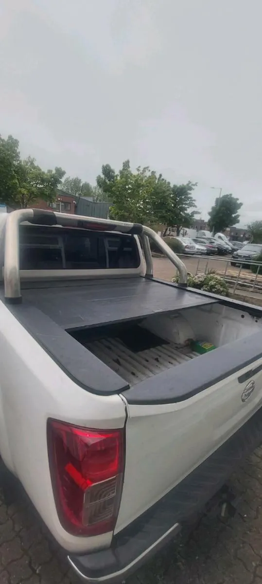 Nissan Navara - Image 4