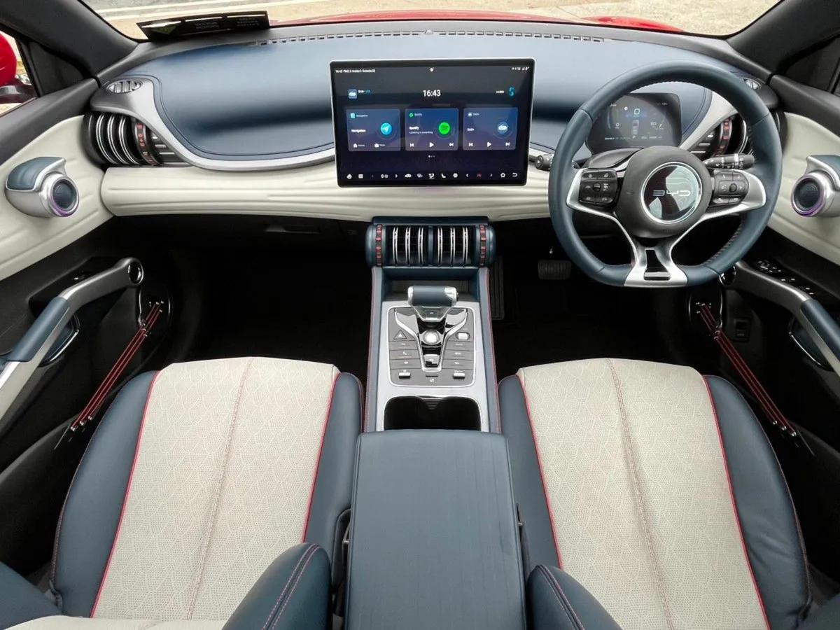 BYD ATTO 3 60kwh 204PS Design - Image 2