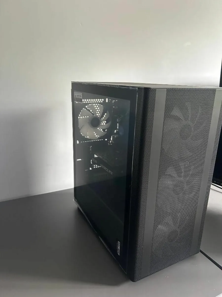 Gaming PC Bundle i5, 16GB, 500GB SSD,Monitor, Wifi - Image 1