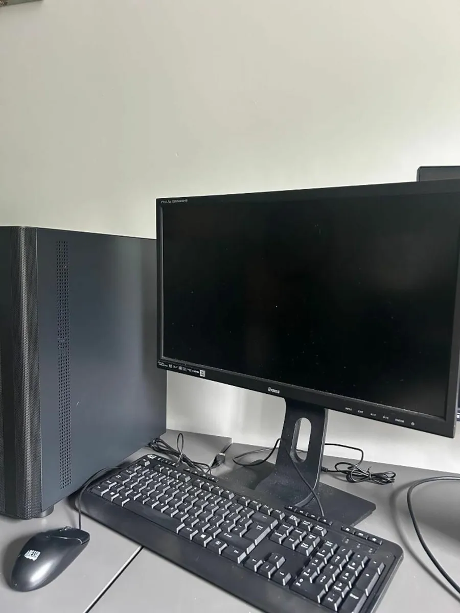 Gaming PC Bundle i5, 16GB, 500GB SSD,Monitor, Wifi - Image 4