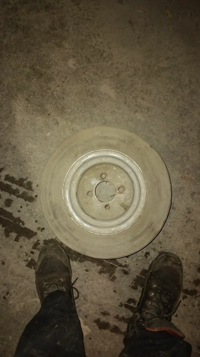 Part worn truck car and industrial tyres n tubes - Image 2