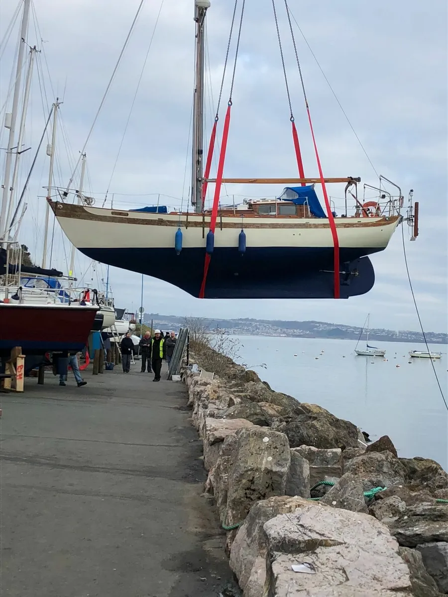 Classic Yacht - Image 4