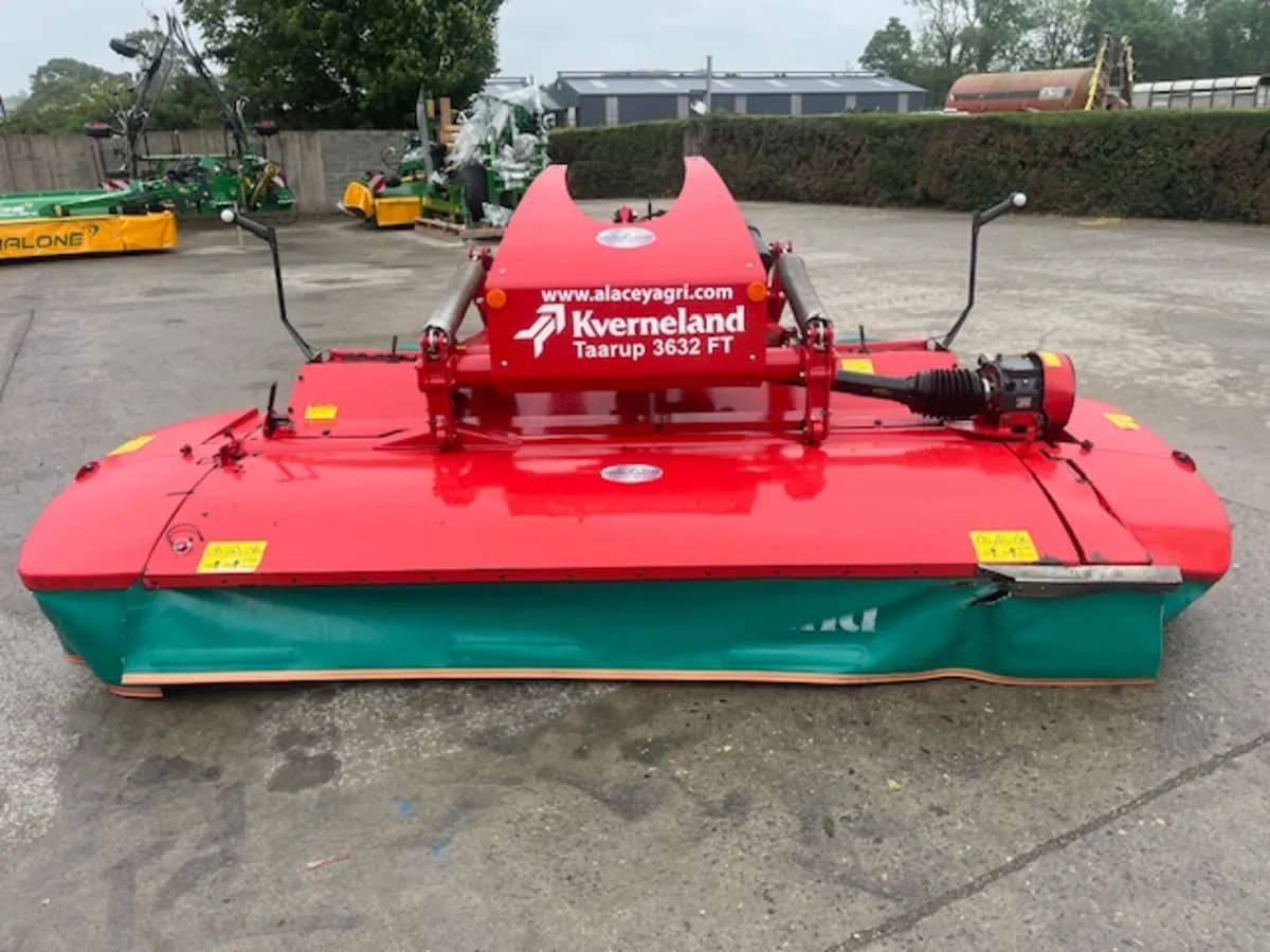 Kverneland 3632 FT  front Mower - Image 1