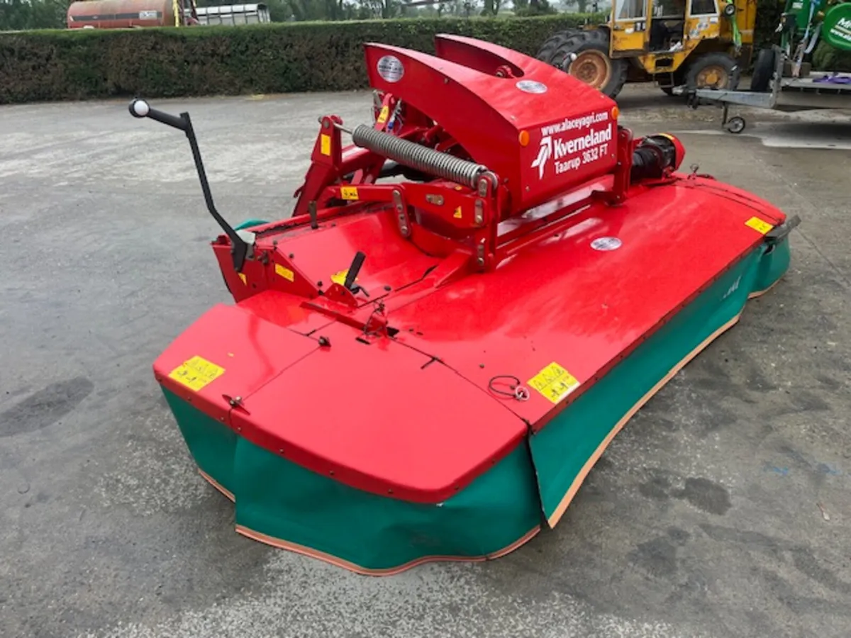 Kverneland 3632 FT  front Mower - Image 4