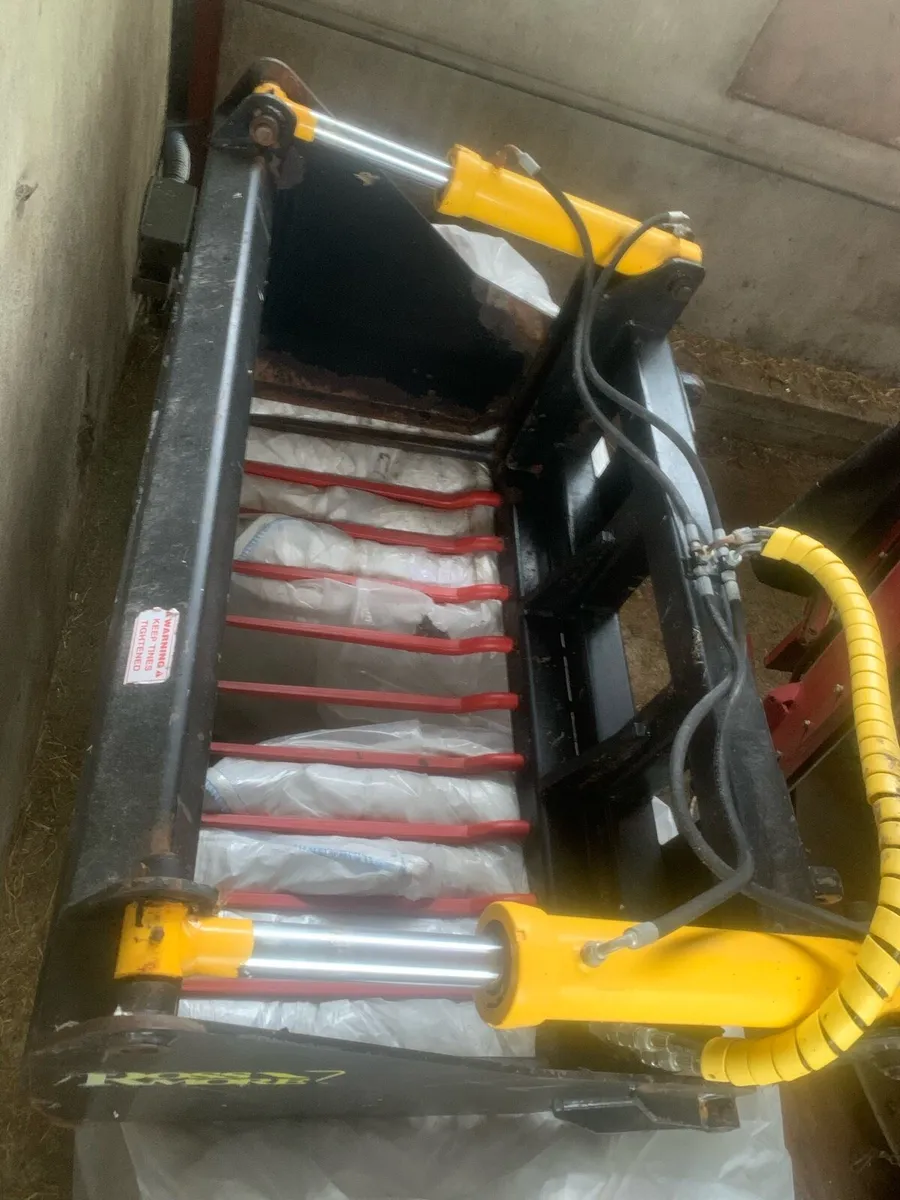 Shear grab 5 foot Rossmore - Image 2