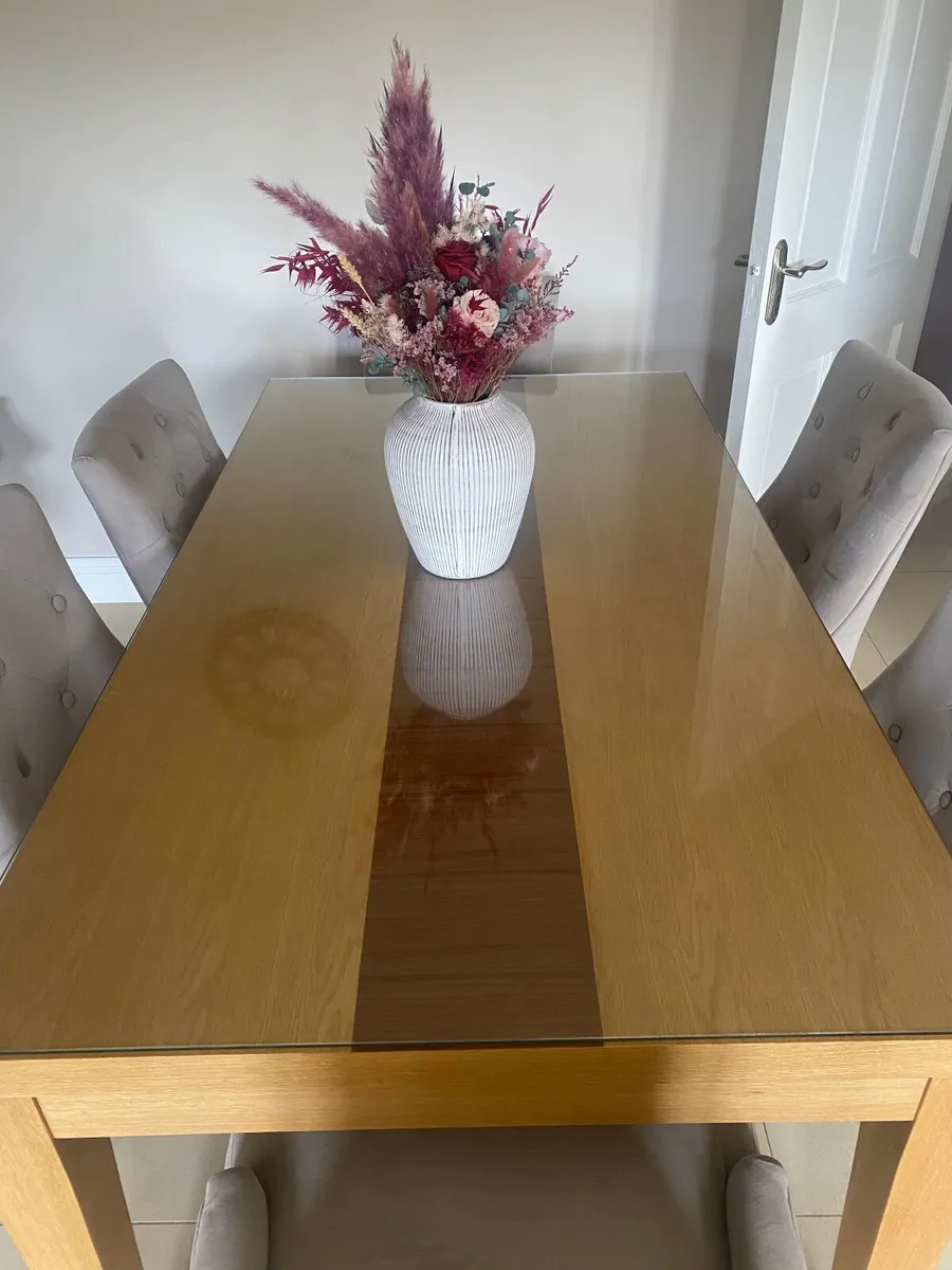 Wooden kitchen table - Image 1