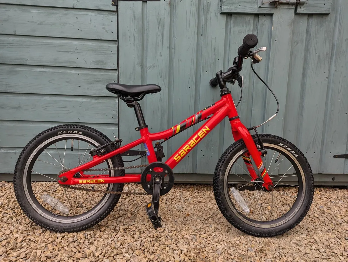 Saracen Mantra 16 inch bike - Image 1