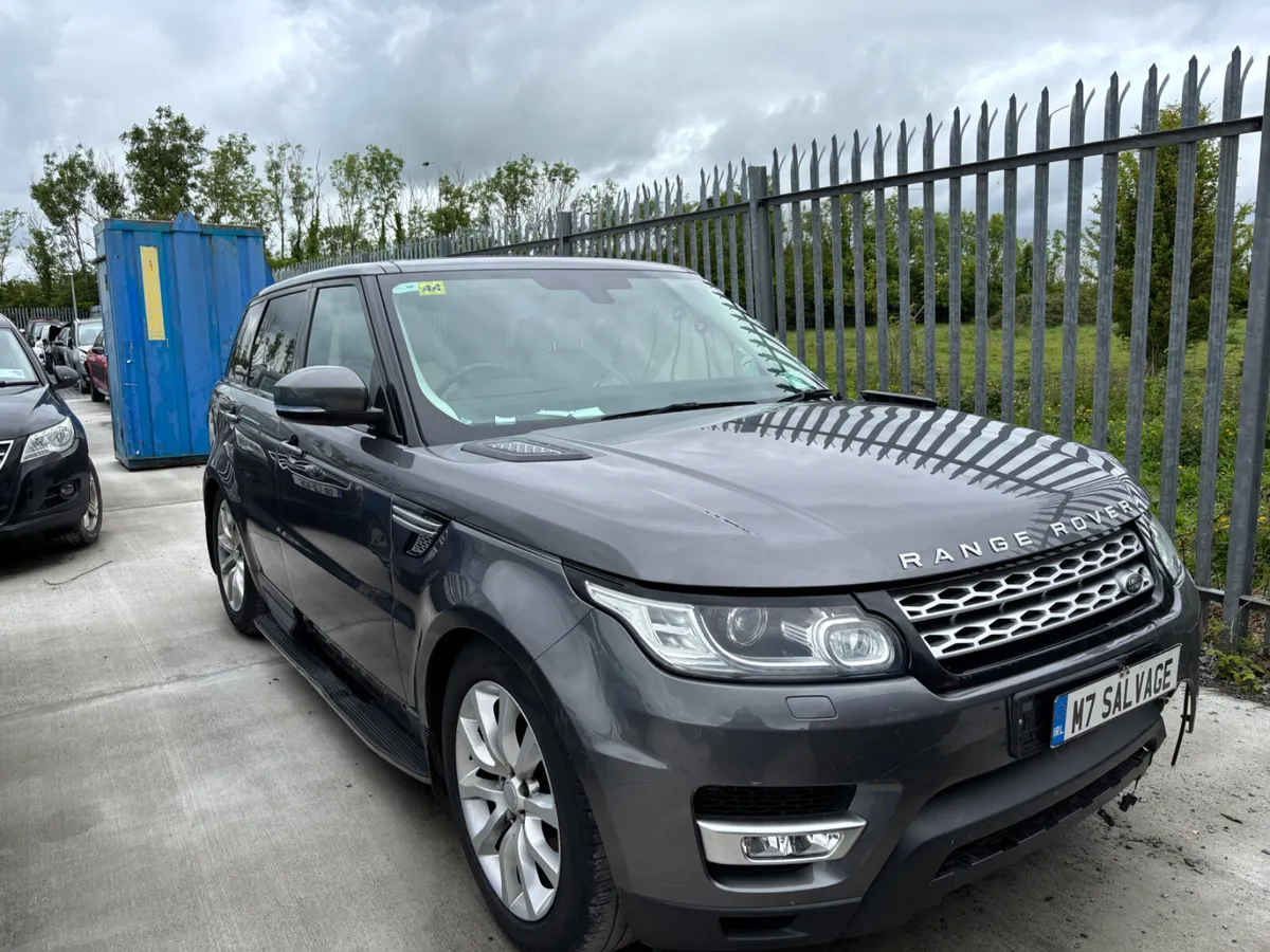 17 Range Rover TDV6 HSE Only 130km Drives - Image 2