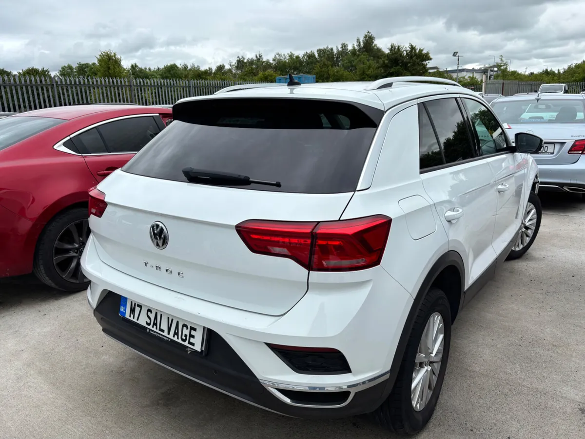 18 T-rock 1.0 Tsi Petrol 90km Starting - Image 3