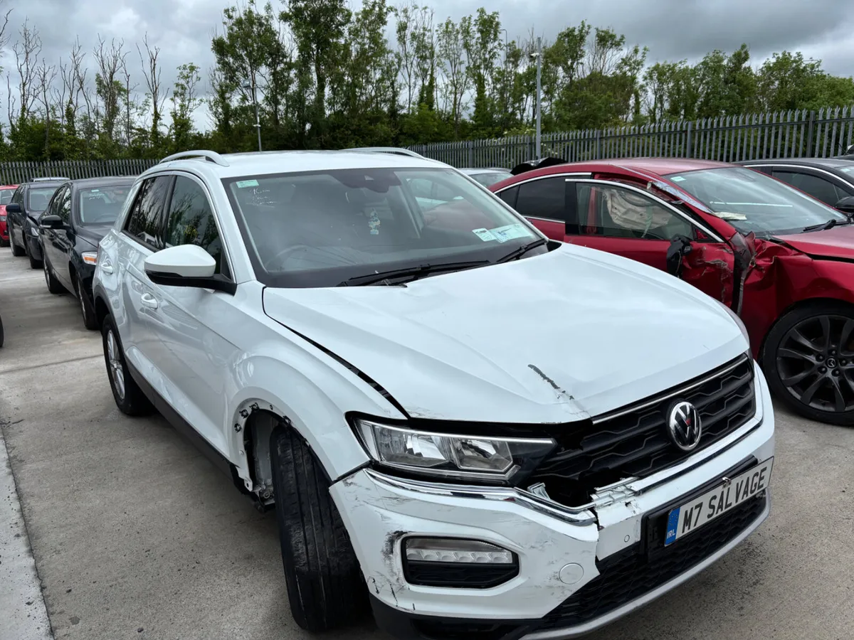 18 T-rock 1.0 Tsi Petrol 90km Starting - Image 2