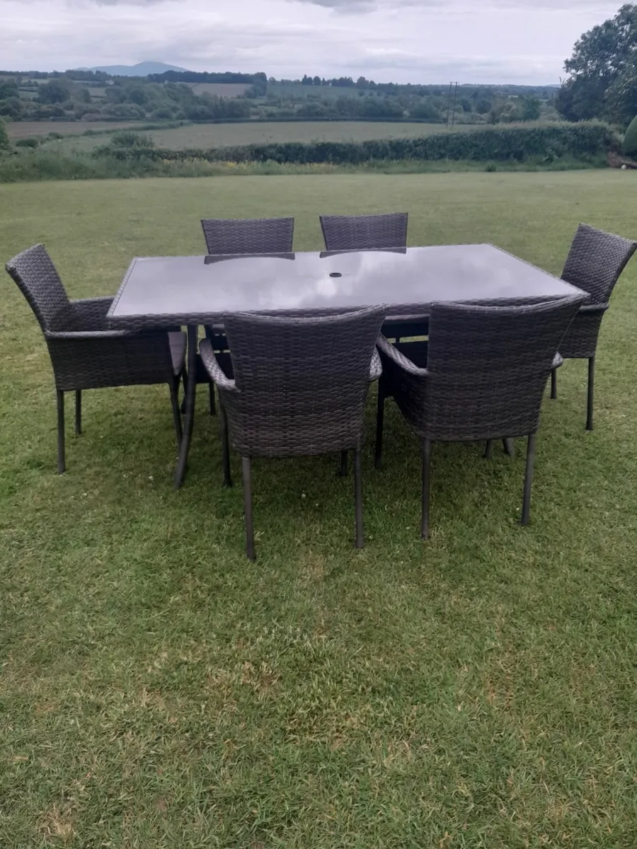 Garden Furniture - Image 1