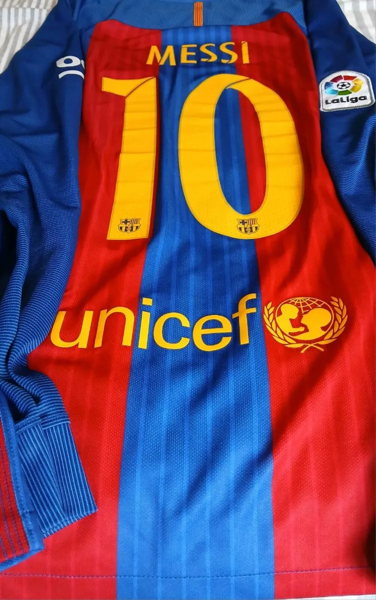 Barcelona 2016 2017 Home Long Sleeve Jersey Messi - Image 3