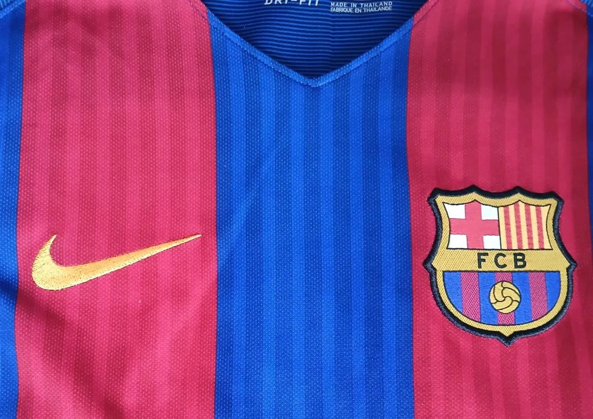 Barcelona 2016 2017 Home Long Sleeve Jersey Messi - Image 4