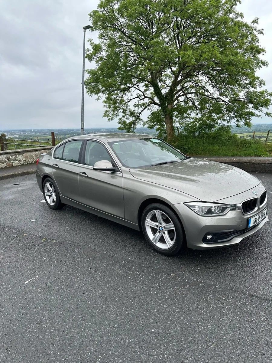 BMW 318 D - Image 1