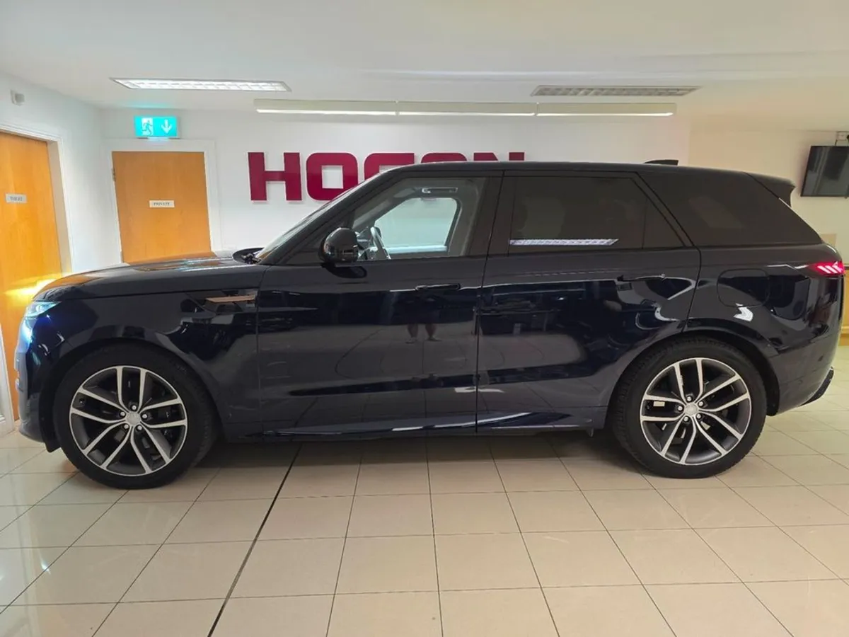 Land Rover Range Rover Sport P440e Dynamic SE Pet - Image 4