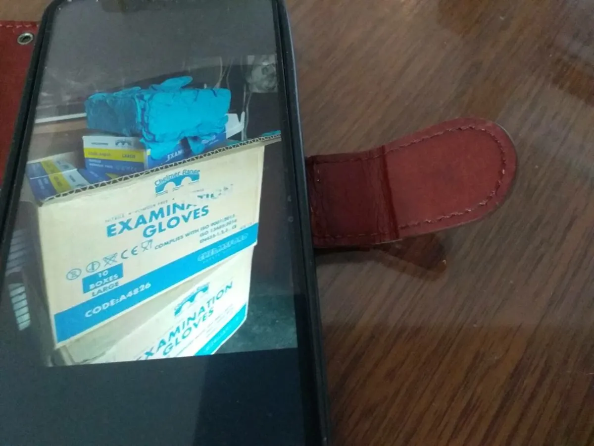 Clearance of gloves  nitrile  & pvc to cle,ar - Image 3