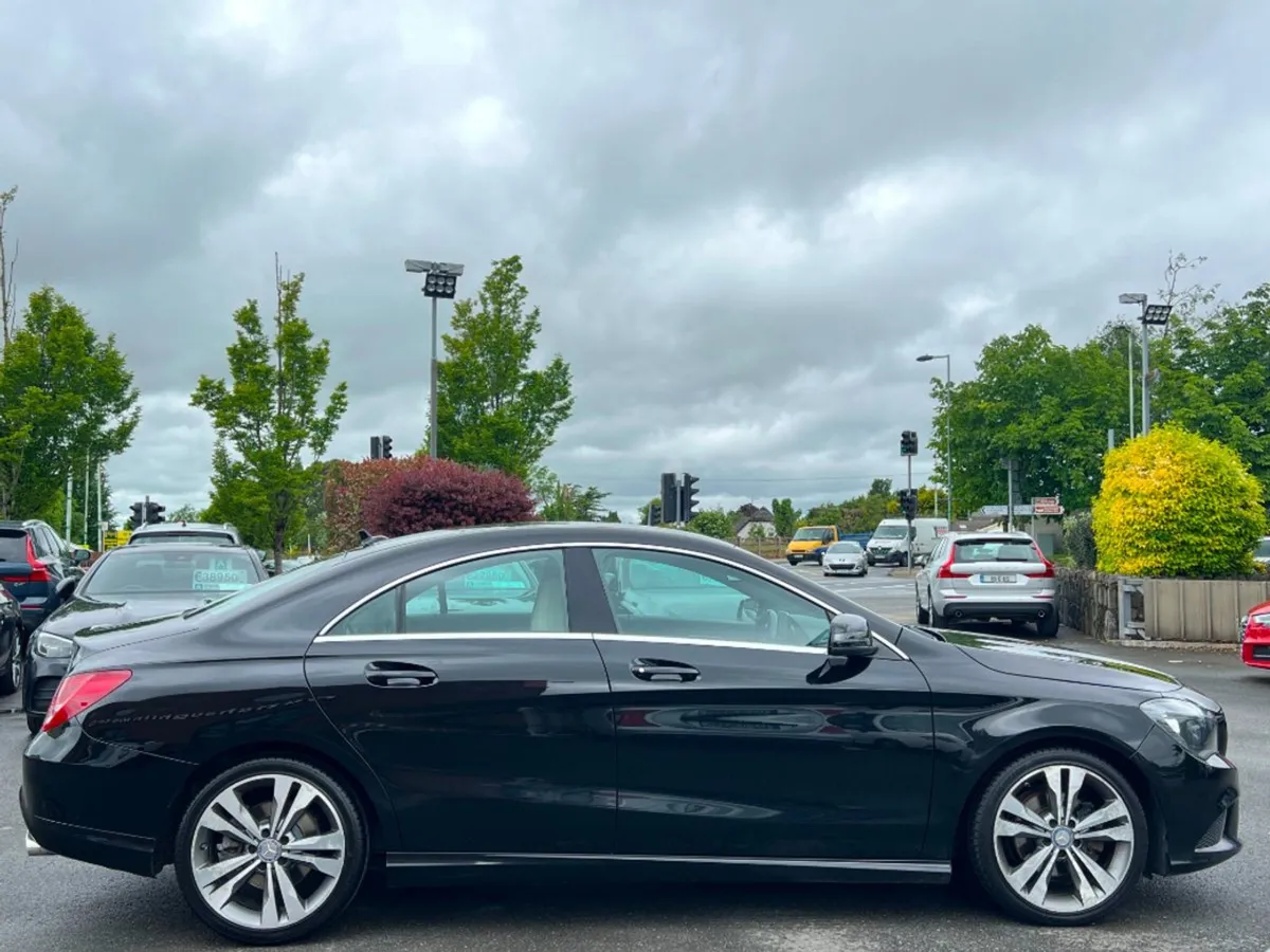 Mercedes-Benz CLA-Class 180D Urban Auto  low KMS - Image 4