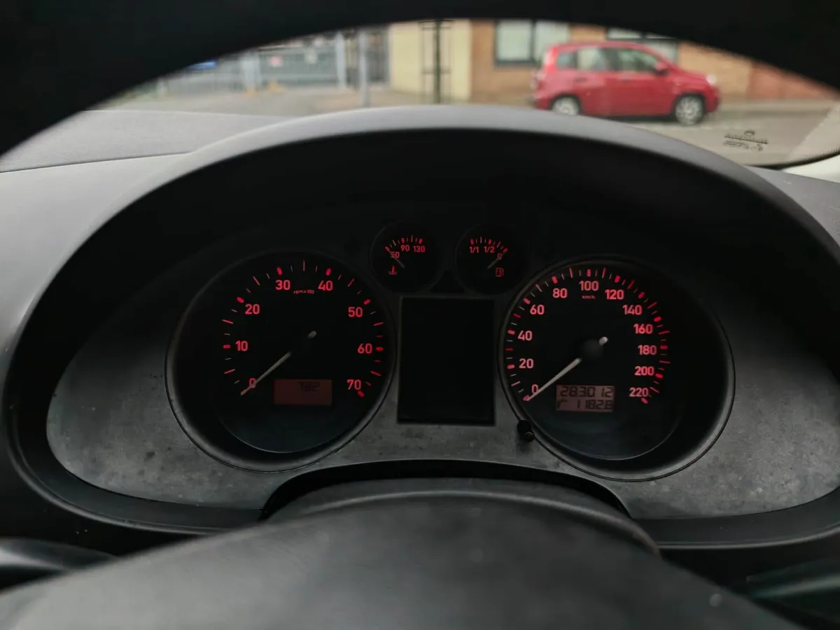 SEAT IBIZA 2007 - Image 4