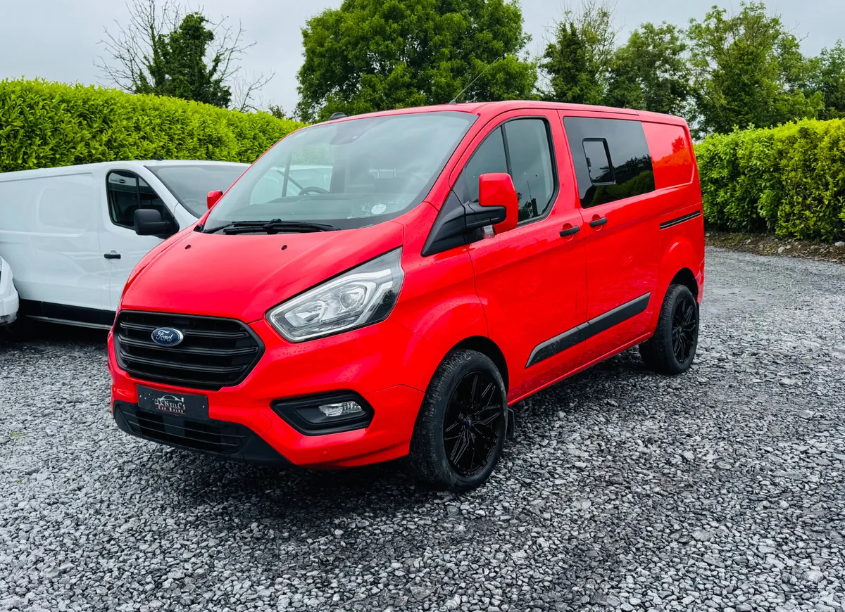 Ford Transit Custom 2022 *NO VAT* 185BHP 6 SEATS - Image 3