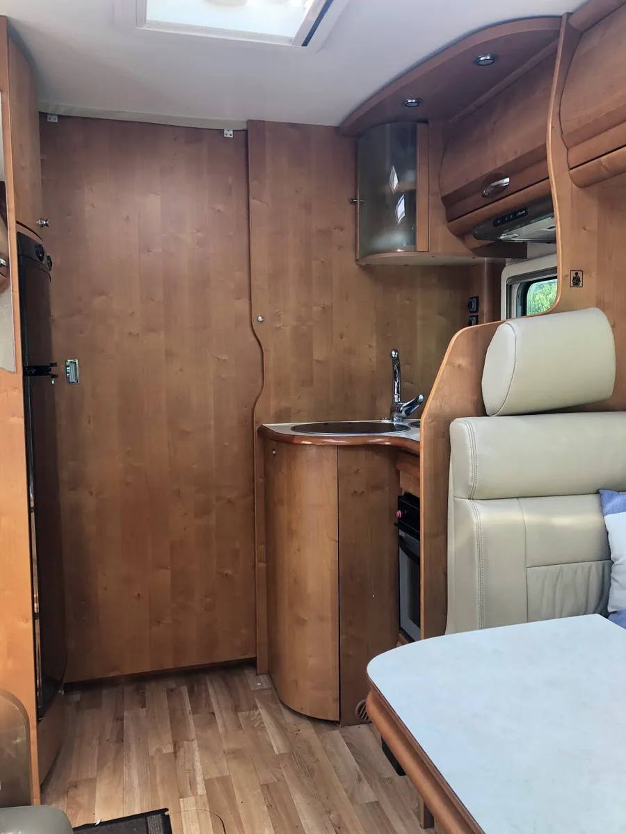 Quality Motorhome - Image 2