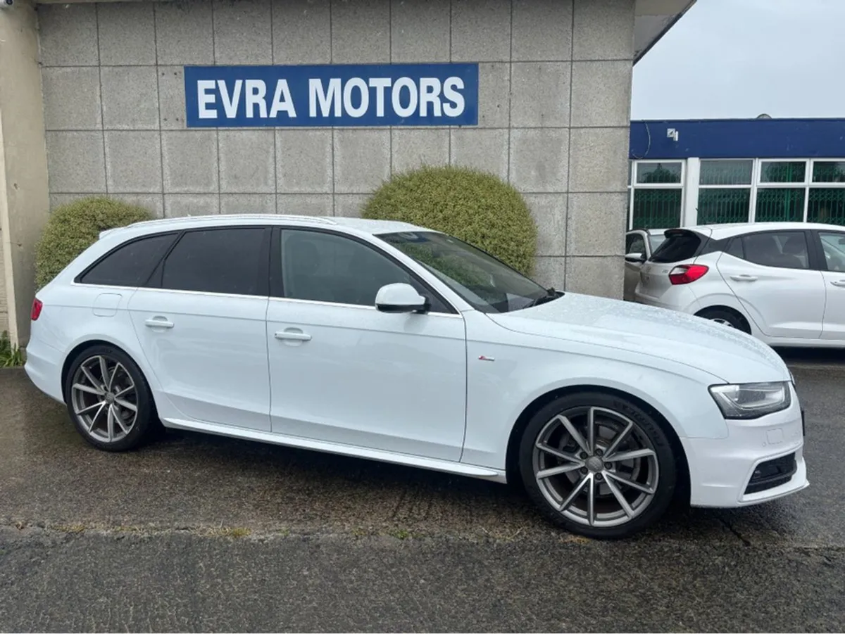Audi A4 S-line Estate Automatic 2.0 Petrol //high - Image 3