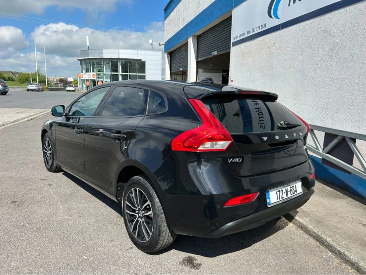 Volvo V40 Momentum ED. Finance Available. Trade I - Image 3