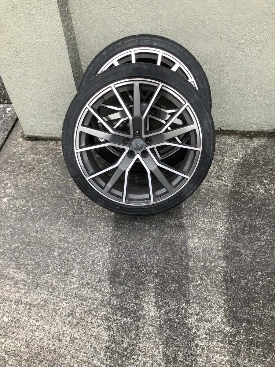 Audi alloys 22” - Image 1