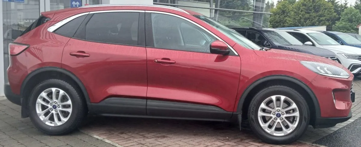 Ford Kuga Titanium 1.5 Ecoblue 120PS  rear View C - Image 2