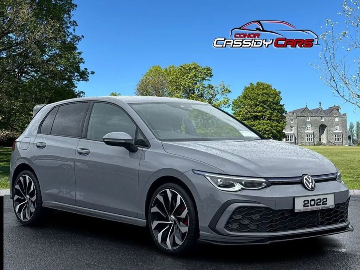 Volkswagen Golf GTE DSG - Image 1