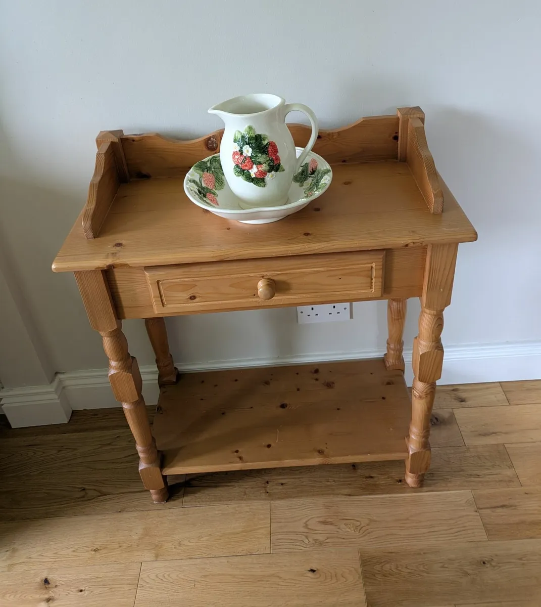 Small Hall/Porch Table, - Image 1