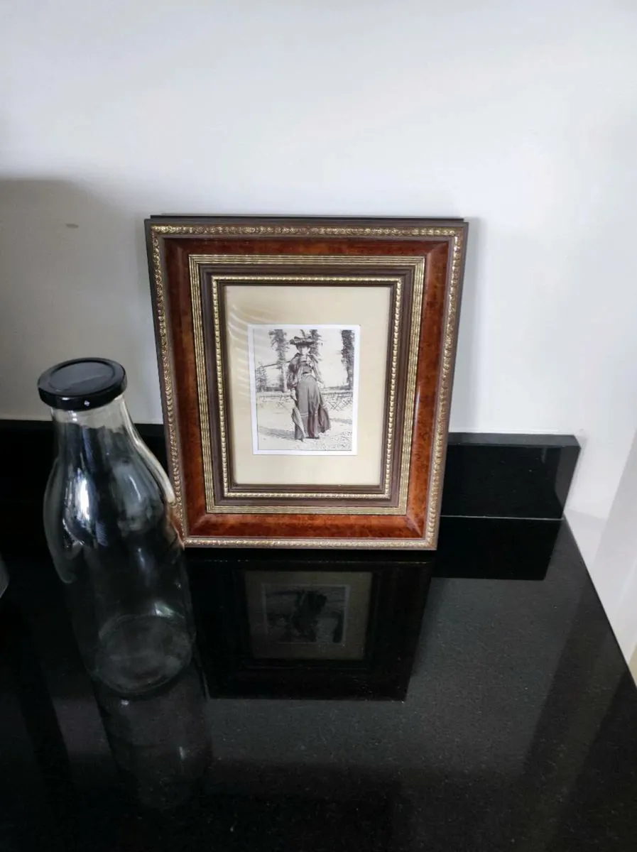 Vintage framed photo - Image 3