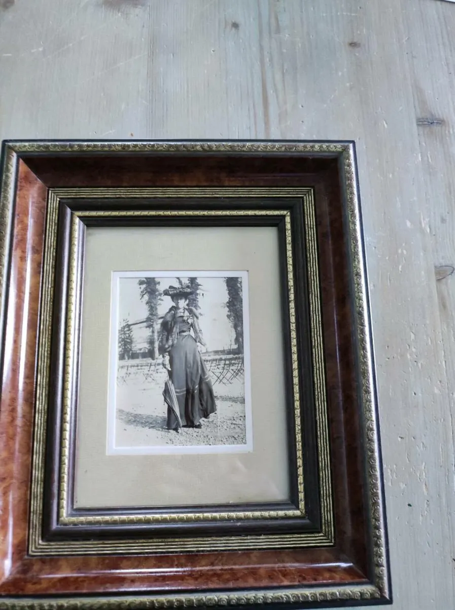 Vintage framed photo - Image 4
